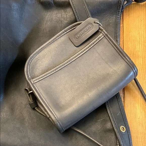 Coach Vintage Abbie Zip Gray Glove tanned leather crossbody Style 9017 - Picture 14 of 15